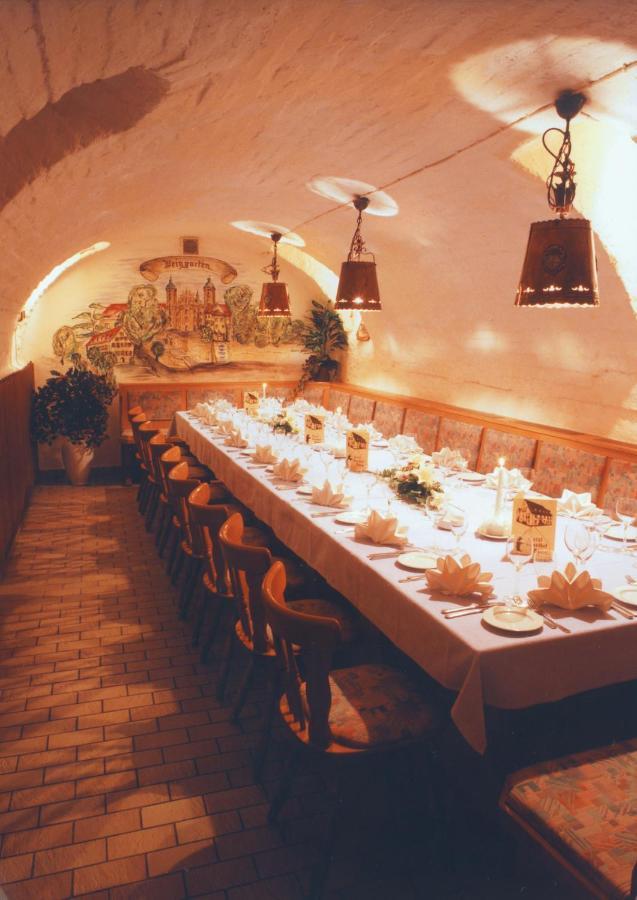 Hotel Gasthof Baeren Weingarten  Esterno foto