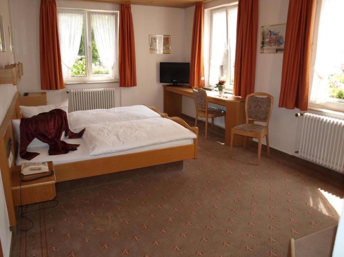 Hotel Gasthof Baeren Weingarten  Esterno foto