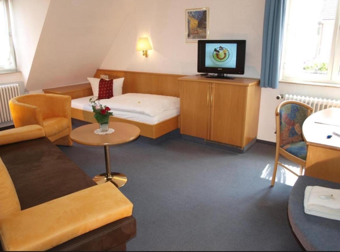 Hotel Gasthof Baeren Weingarten  Esterno foto