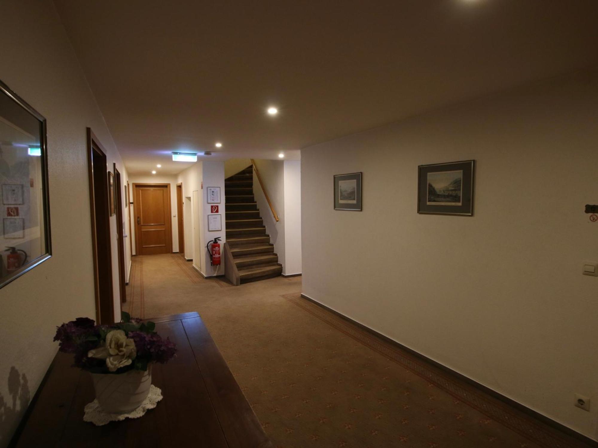 Hotel Gasthof Baeren Weingarten  Esterno foto