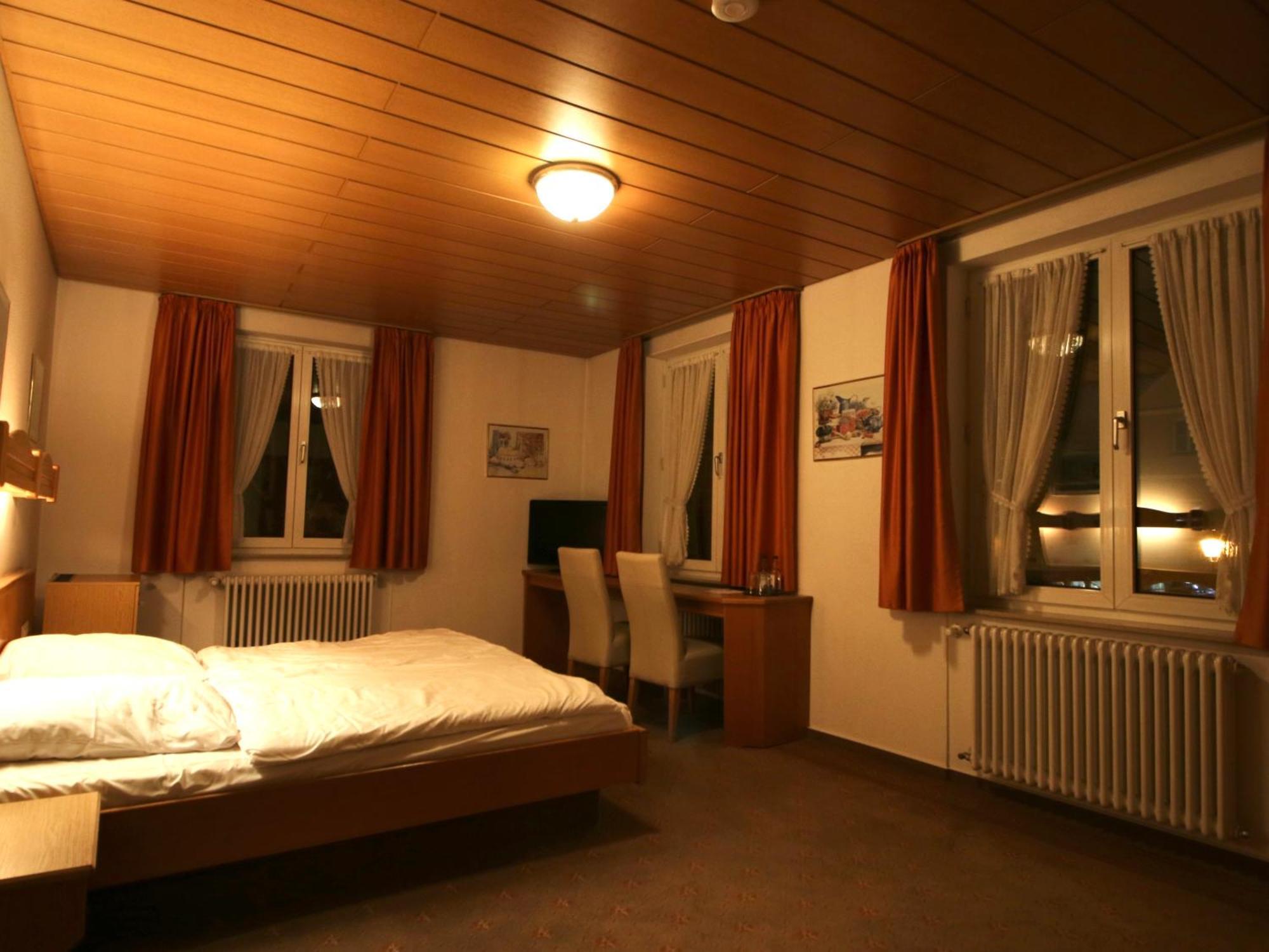 Hotel Gasthof Baeren Weingarten  Esterno foto