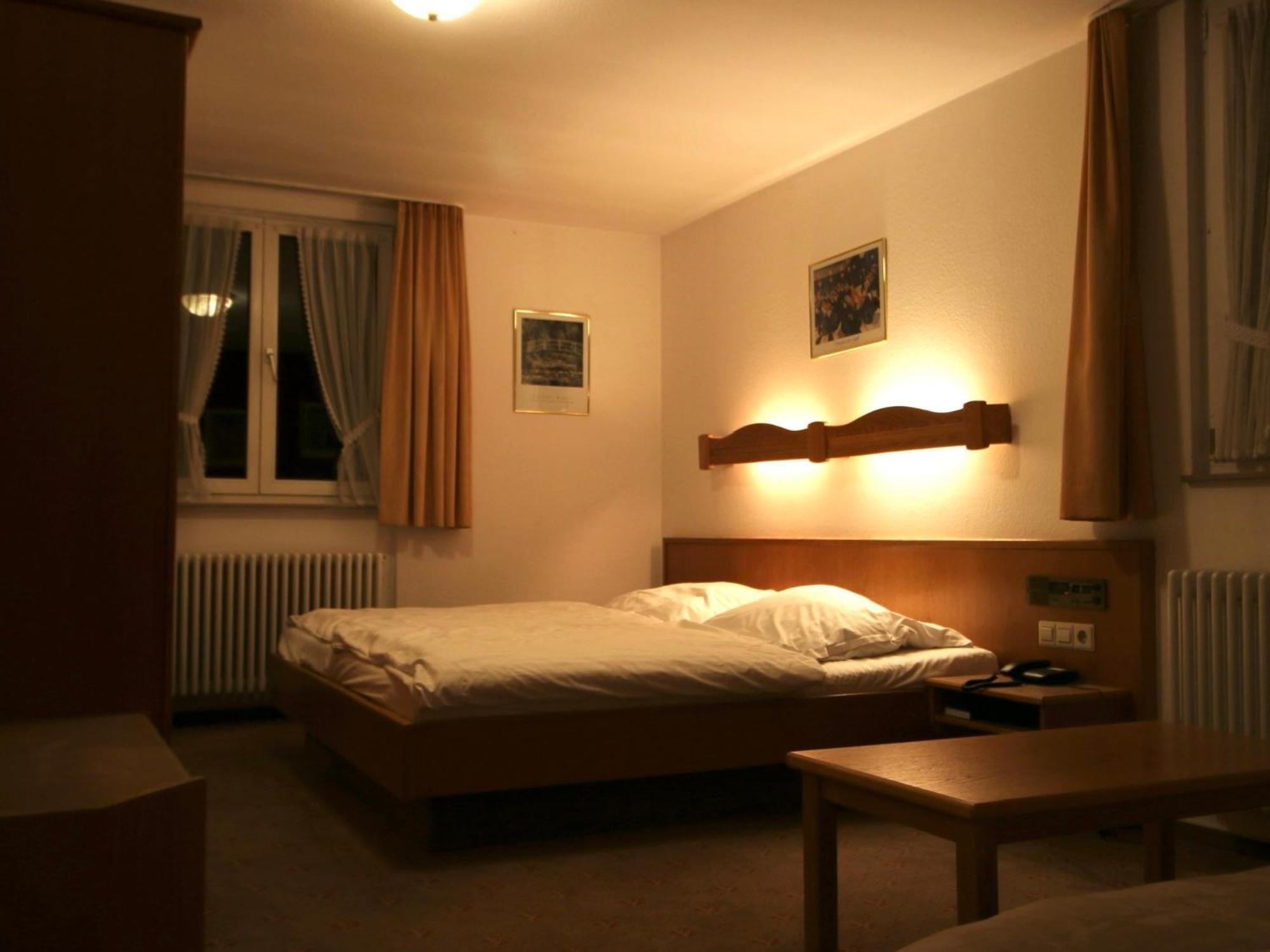Hotel Gasthof Baeren Weingarten  Esterno foto